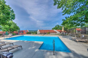 Grill and Community Perks Lake of the Ozarks Condo!